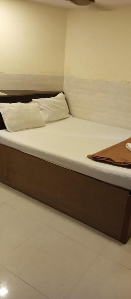 New Hotel Tara By Glitz Hotels Bombay Eksteriør billede