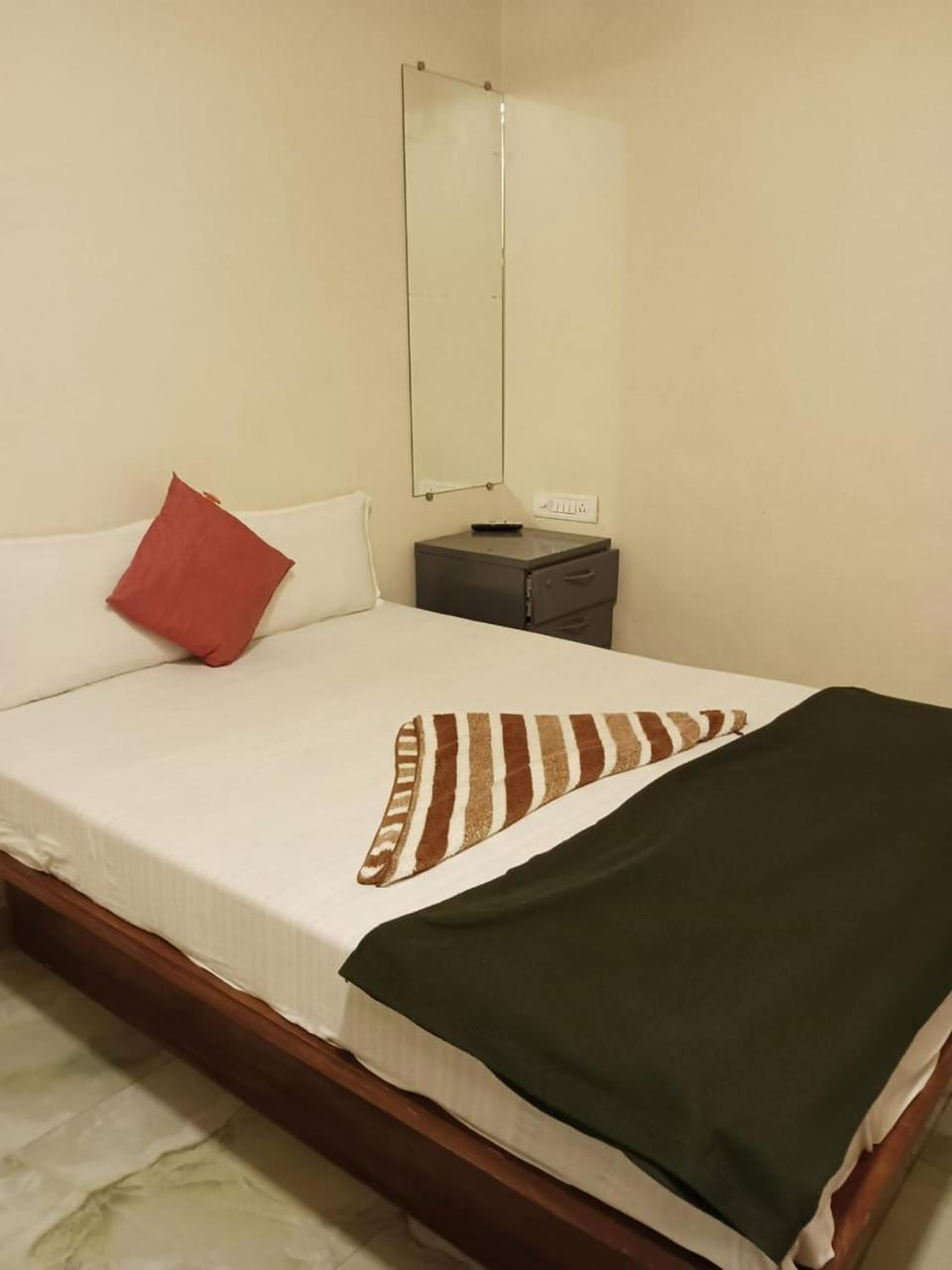 New Hotel Tara By Glitz Hotels Bombay Eksteriør billede